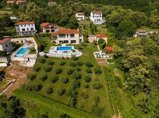 Villa Alpeza Dobrec