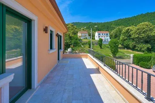 Villa Alpeza Dobrec 0*,  Croatia